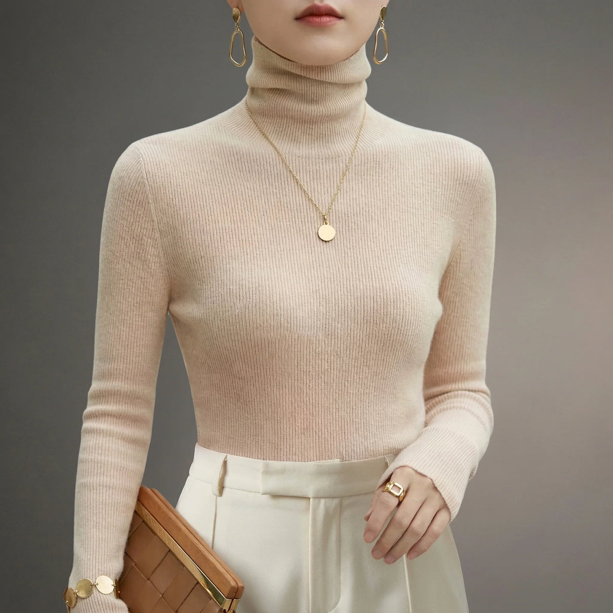 Fine Rib Turtleneck Sweater with Raglan Shoulders and a Slim Fit