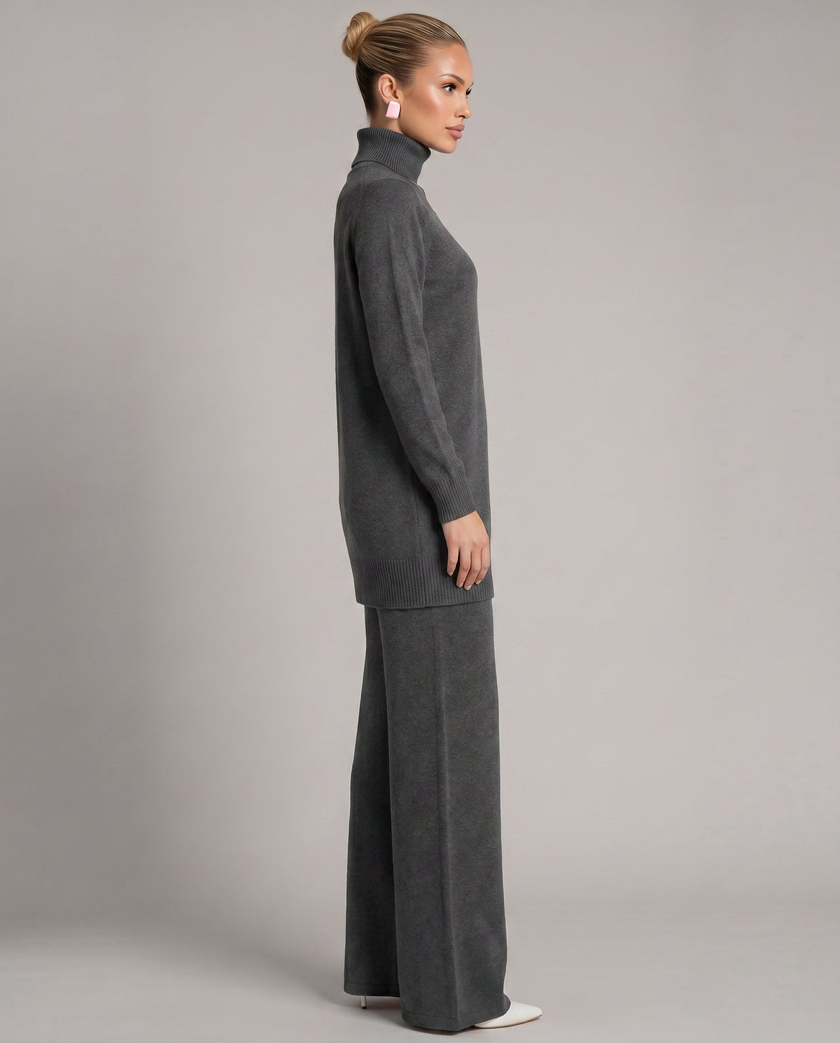 Knit Two-Piece Set with a Turtleneck Top and Wide Leg Trousers