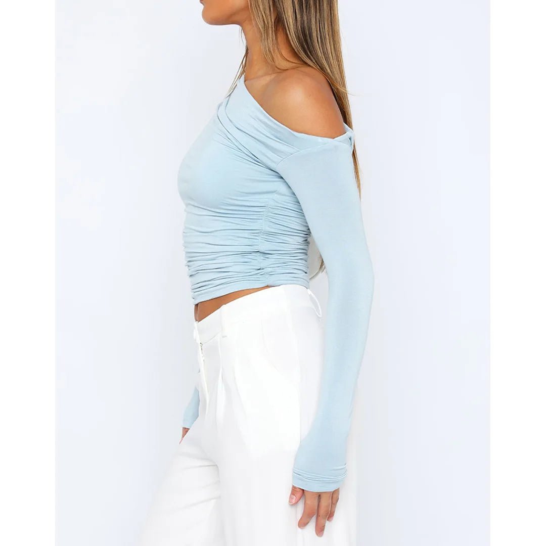 Off-Shoulder Ruched Long Sleeve Top with a Fitted Silhouette