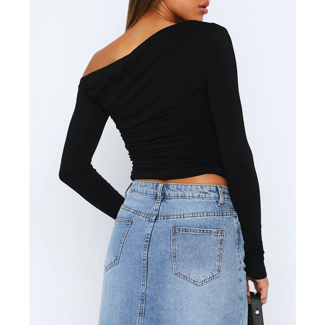 Off-Shoulder Ruched Long Sleeve Top with a Fitted Silhouette