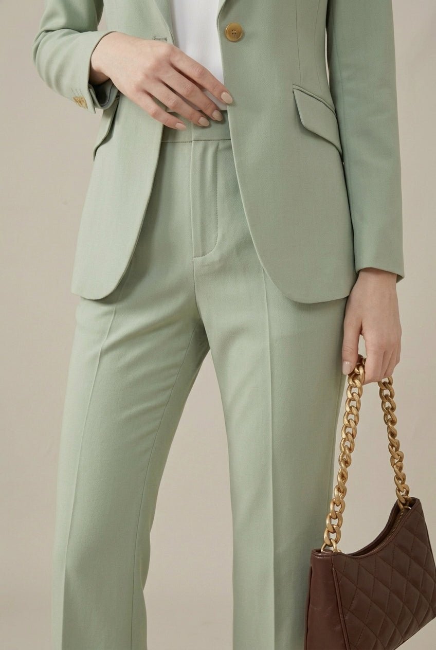 Tailored Blazer and Straight-Leg Trouser Set with Notched Lapels
