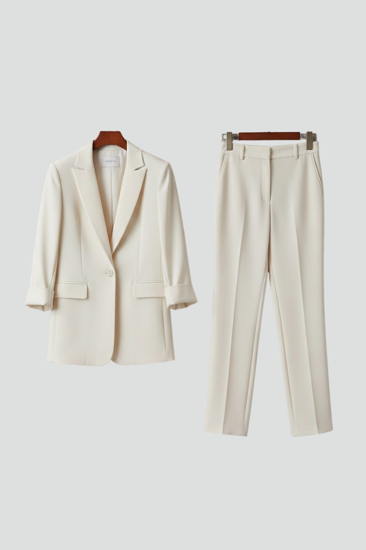 Two-Piece Suit Set with a Single-Breasted Blazer and Straight Legs